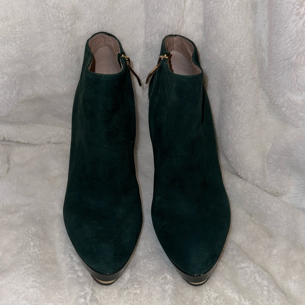 Vince Camuto Danny suede bootie